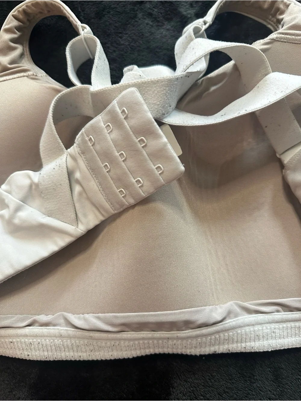 Lululemon Energy Bra White Cross Back Sports Bra 38C Medium Support